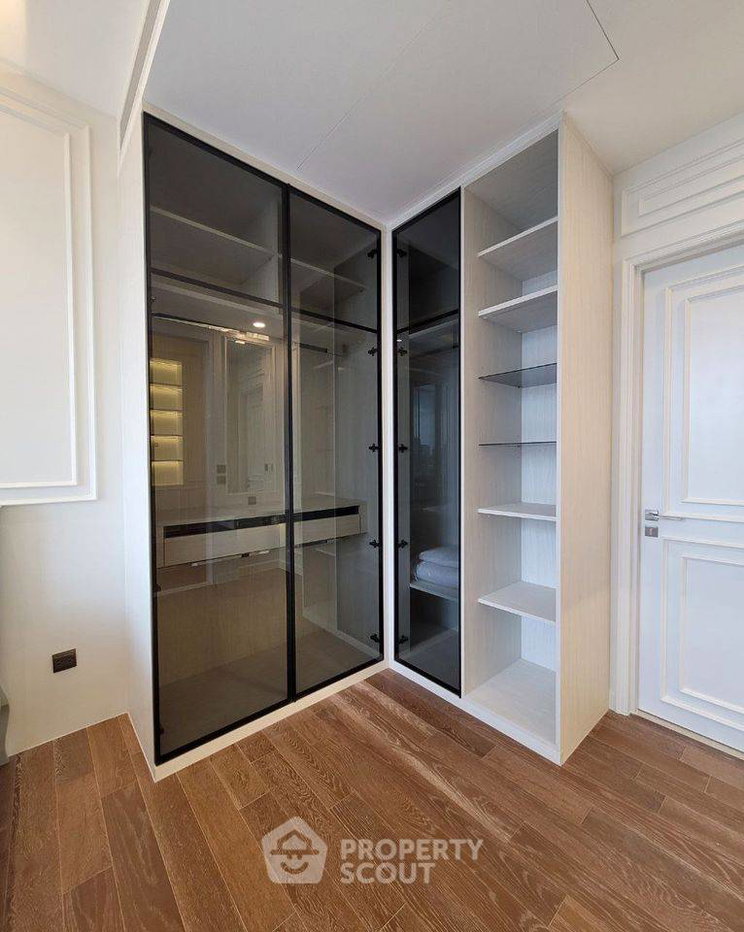 picture 1-BR Condo at Muniq Langsuan near BTS Ratchadamri (ID 1950452) - 13/21