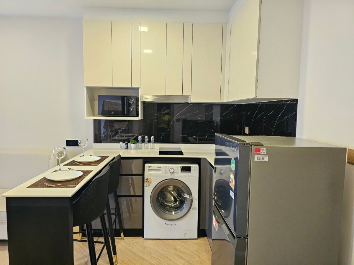 รูป For Rent 🚩Modiz collection บางโพ 👉 ห้องขนาด 35 ตร.ม. 2 ห้องนอน 1 ห้องน้ำ 🎉 ตกแต่งครบพร้อมอยู่ ✨ ราคาเช่า 24,000 บาท - รูปที่ 3/16