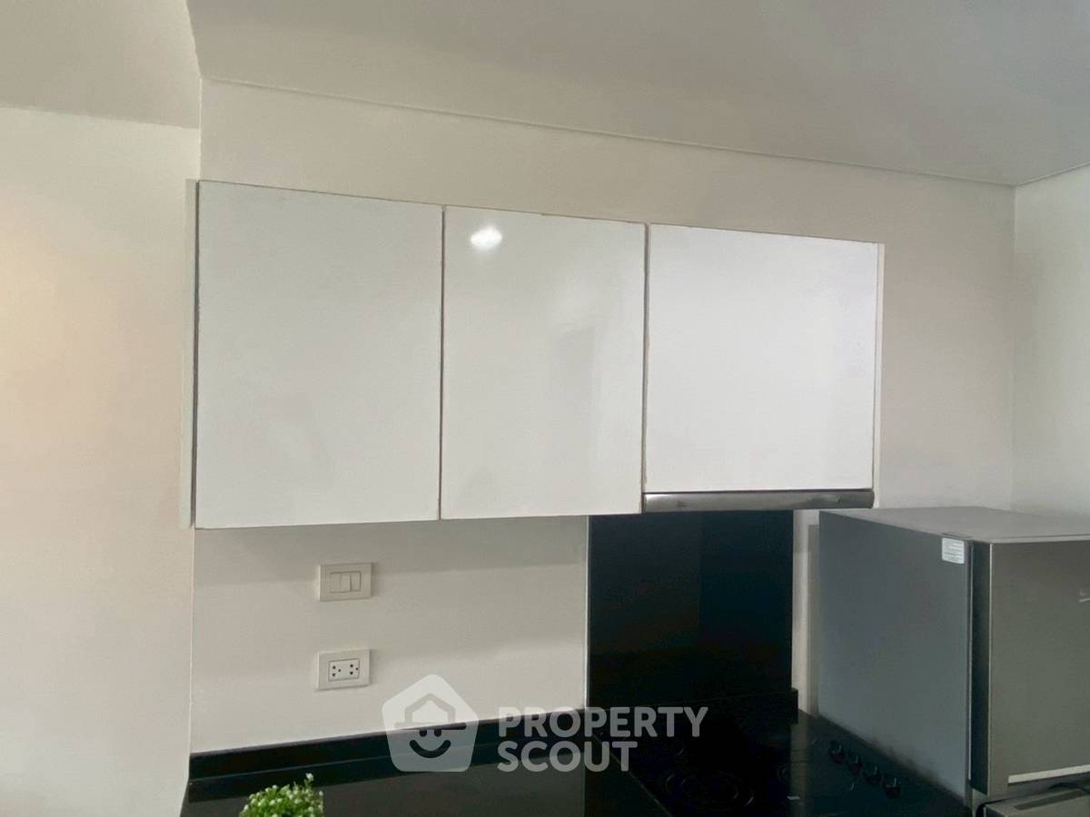 รูป คอนโด 2-ห้องนอน ที่ วินด์ สุขุมวิท 23 ใกล้ BTS อโศก (ID 2727537) - รูปที่ 10/11
