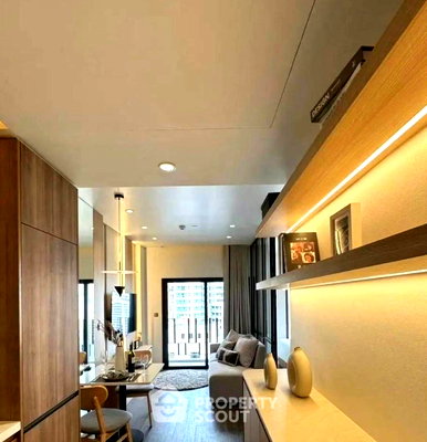 Condos for rent : 1-BR Condo at Muniq Sukhumvit 23 near MRT Sukhumvit (ID 2738594)