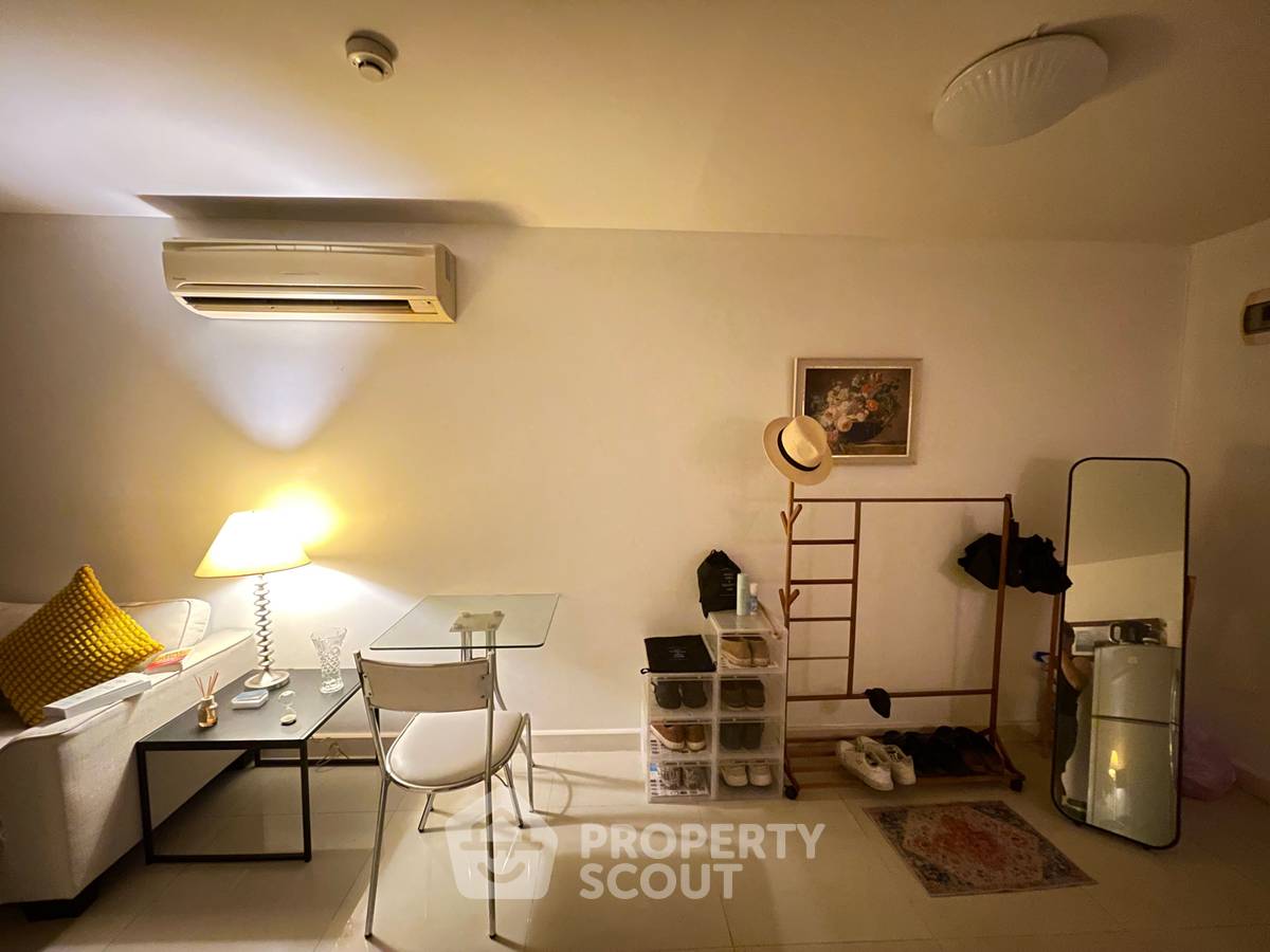 รูป คอนโด 1-ห้องนอน ที่ เดอะ โคลเวอร์ ทองหล่อ เรสซิเดนซ์ ใกล้ BTS ทองหล่อ (ID 2417164) - รูปที่ 4/11