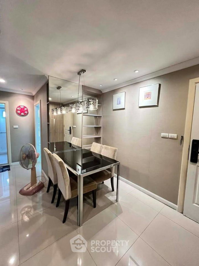 รูป คอนโด 1-ห้องนอน ที่ คอนโด ลุมพินี เพลส พระราม 9 – รัชดา ใกล้ MRT พระราม 9 (ID 2475622) - รูปที่ 3/3