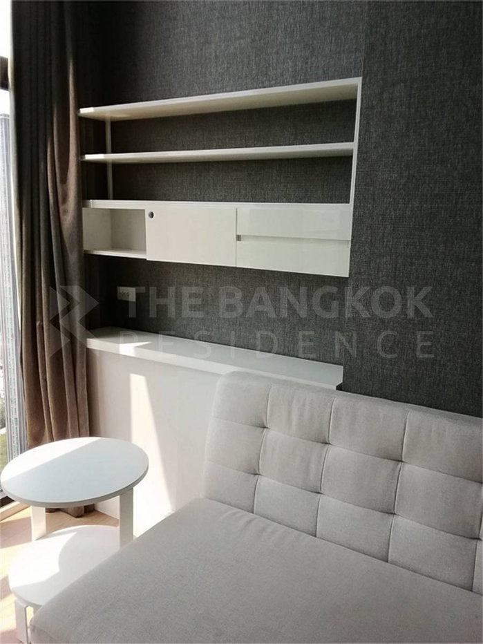 รูป  เช่าคอนโด 🌇 Chewathai Residence Asoke ใกล้ MRT พระราม9  21K, 1 ห้องนอน 35.69 ตร.ม., ห้องสวยมาก พร้อมอยู่💖  - รูปที่ 4/9