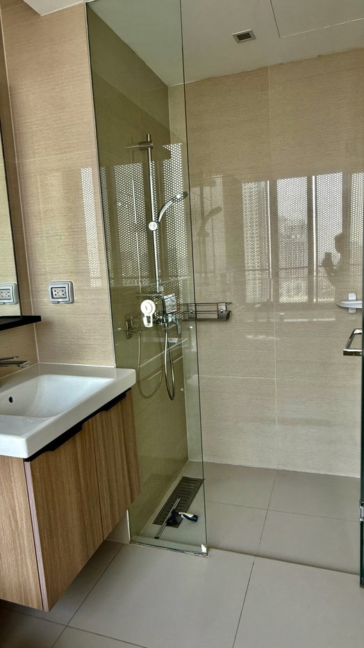 รูป หรูหรา เรียบง่าย ใจกลางสุขุมวิท 31 ✨ Circle Sukhumvit 31 | เพดานสูง โปร่งสบาย | ใกล้ BTS พร้อมพงษ์ | พร้อมเข้าอยู่ - รูปที่ 10/13