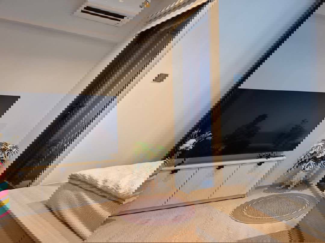 picture OMG2459  [ Reference Sathorn - Wongwianyai ] Nice Studio / Cheap RENT @ 19-Mar-26 - 5/6