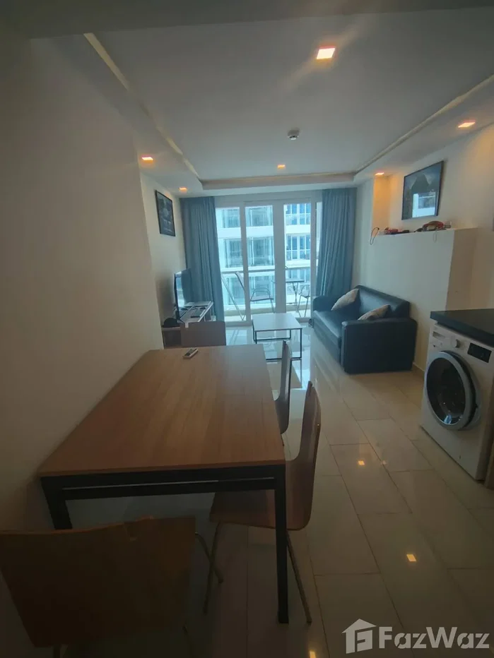 picture Grand Avenue Residence 6115035 - 11/20