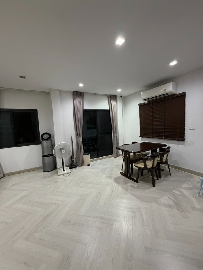 รูป [ขาย 4.8M] Venue ติวานนท์-รังสิต | 3 นอน 167 ตรม. บ้านสวย สภาพดี ใกล้ทางด่วนศรีสมาน - รูปที่ 19/19