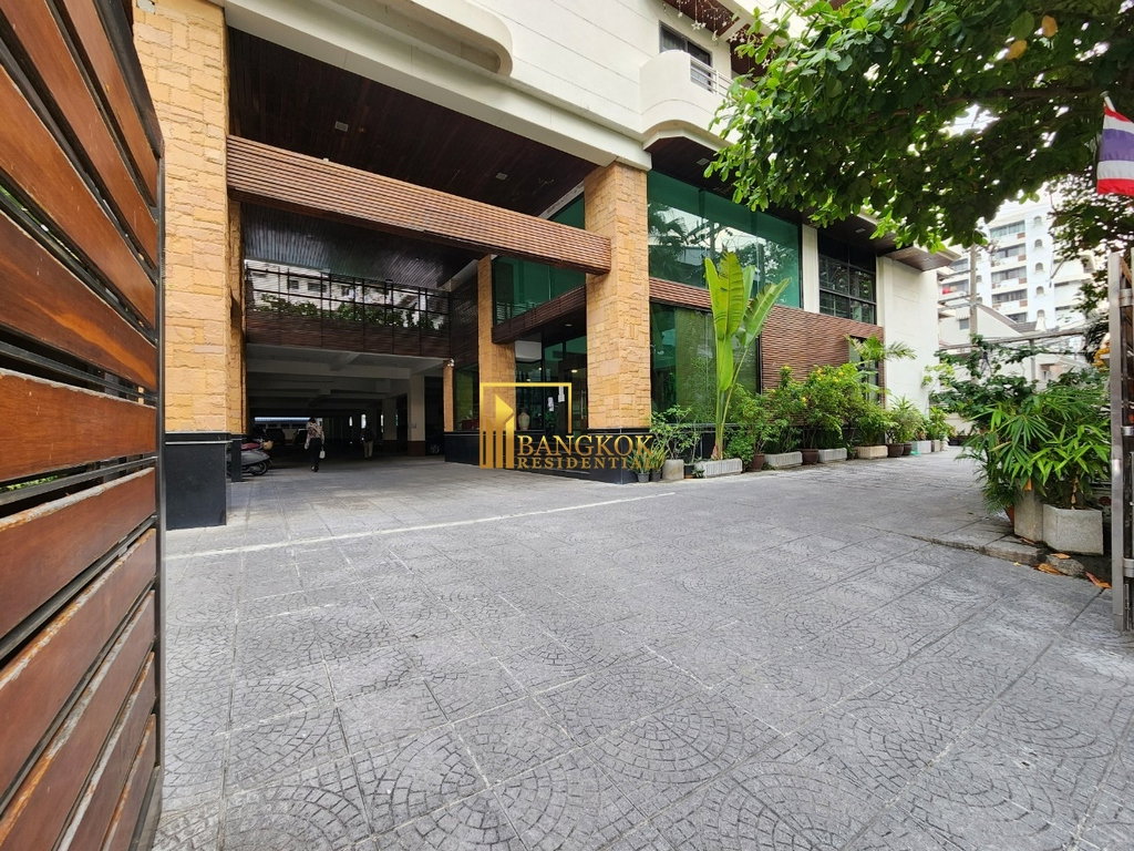 picture Superb 3 Bedroom Apartment For Rent in Asoke Area - BR0775AP - 33/35