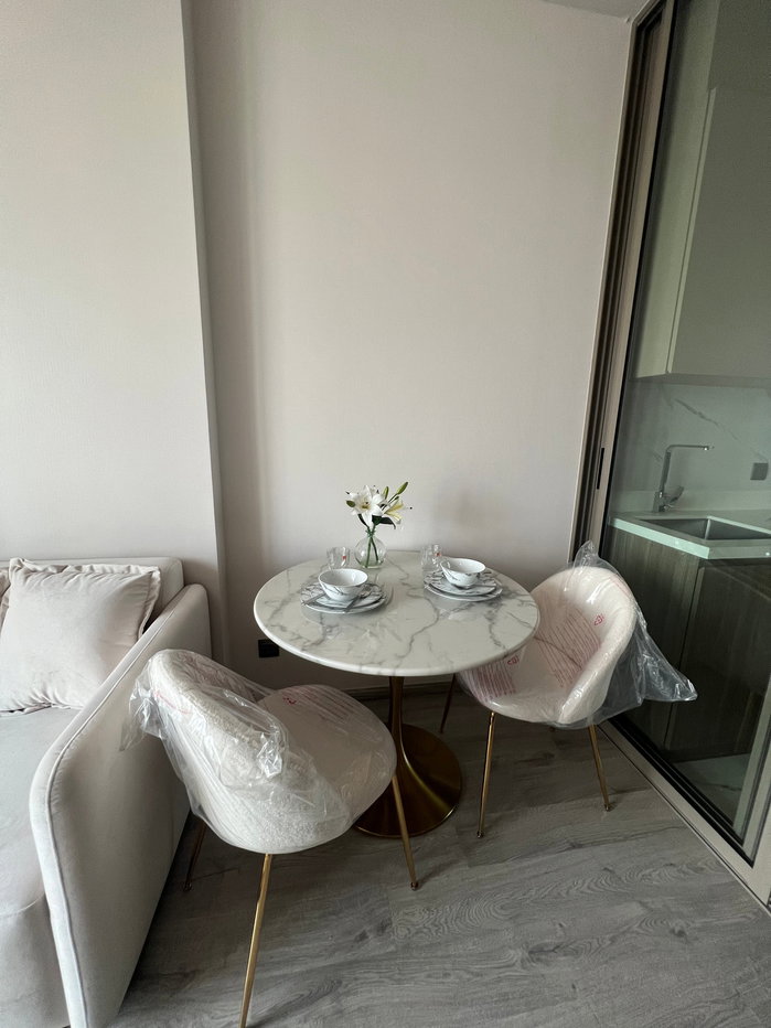 รูป ชีวิตหรูเหนือระดับ ใจกลางเอกมัย! 🔥 RHYTHM Ekkamai Estate | ห้องเพดานสูง วิวโปร่ง | ส่วนกลาง 7 ชั้น อลังการ | ใกล้ BTS เอกมัย | ห้องสวย พร้อมอยู่ - รูปที่ 3/10