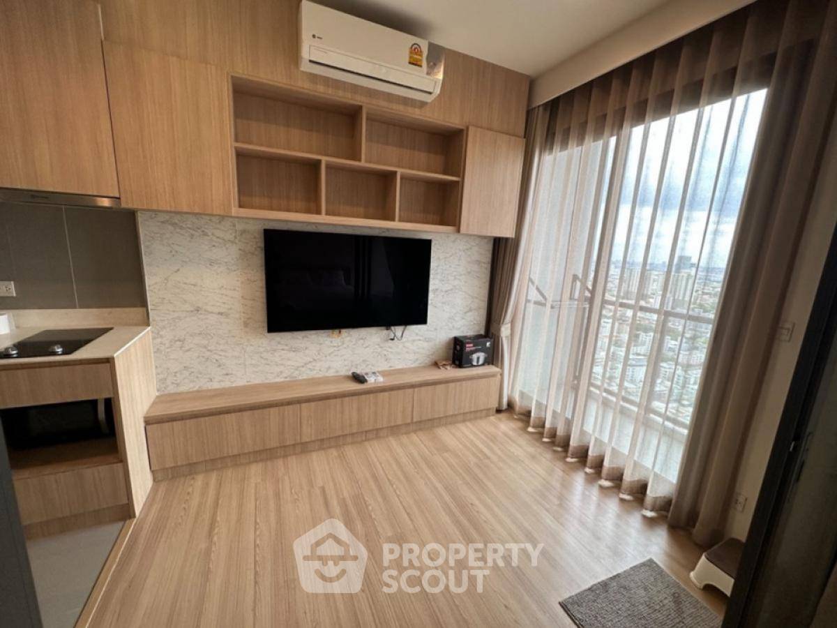 picture Pet-Friendly 34th-Floor 1-BR M Jatujak Near BTS Saphan Khwai (ID 2049100) - 19/24