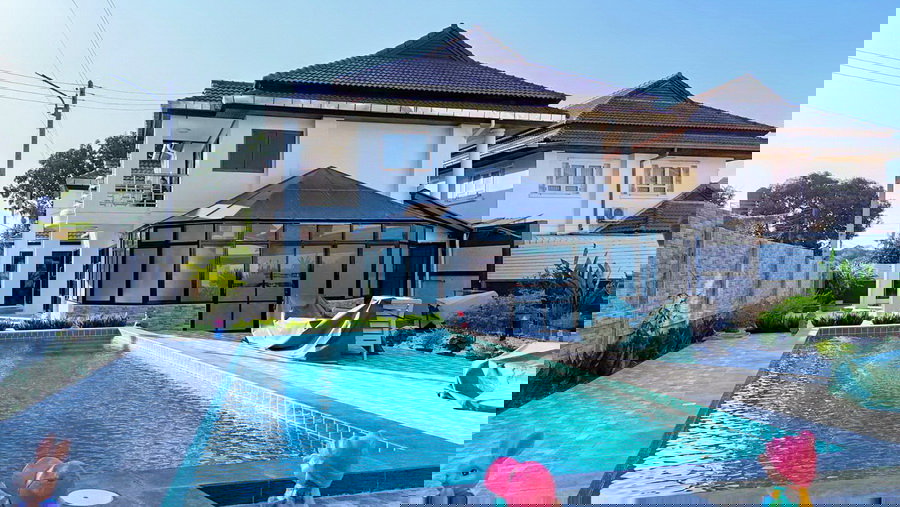 รูป บ้านเดี่ยว 2 ชั้น พร้อมสระว่ายน้ำ  พัทยา  จังหวัดชลบุรี - รูปที่ 2/28