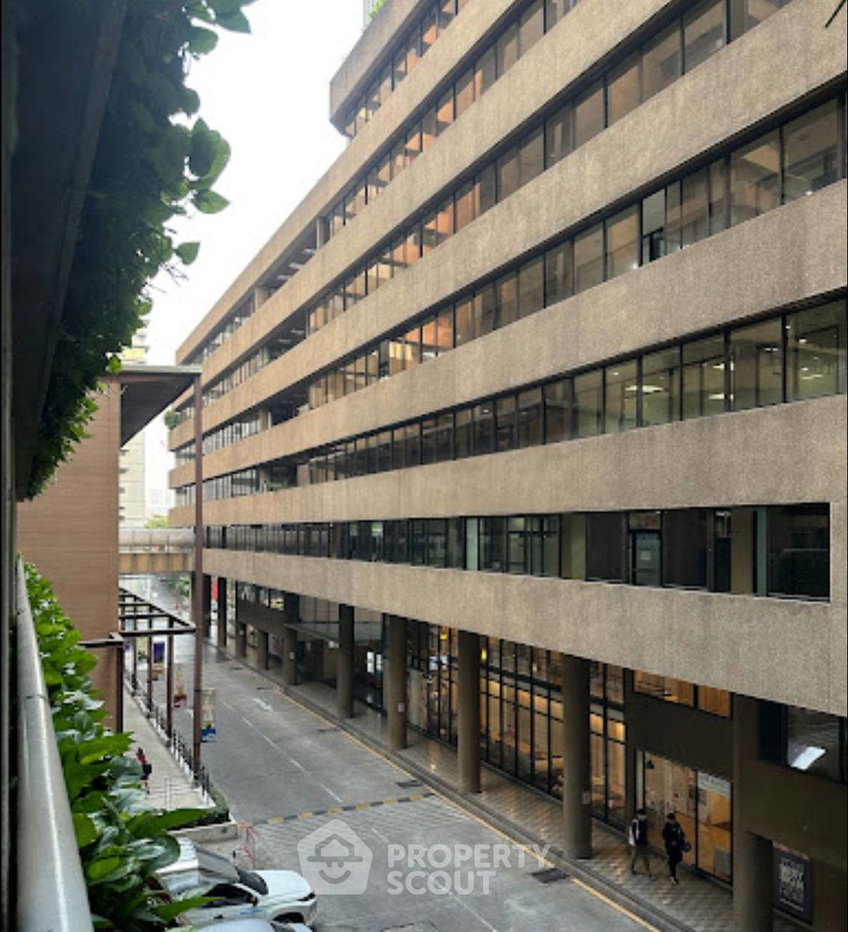 รูป คอนโด 3-ห้องนอน ที่ อโศก ทาวเวอร์ คอนโดมิเนียม ใกล้ MRT เพชรบุรี (ID 2734272) - รูปที่ 4/5