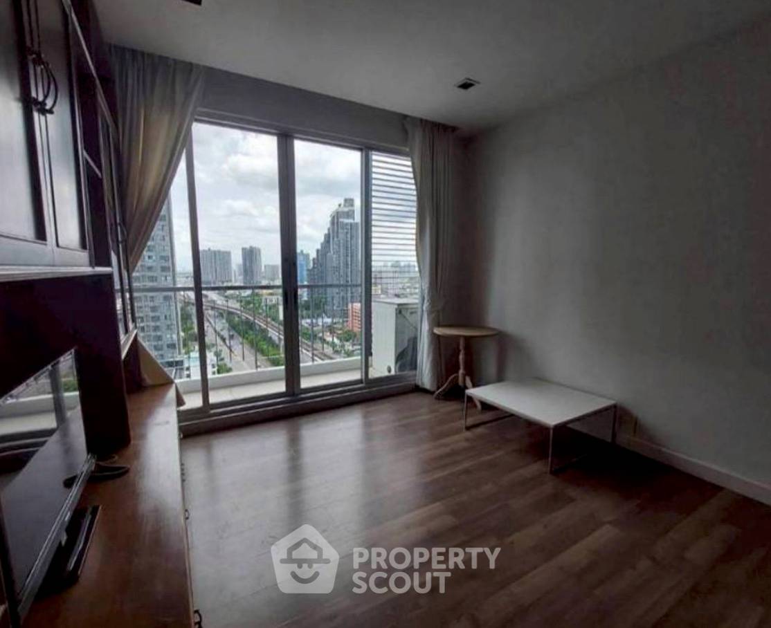 รูป คอนโด 2-ห้องนอน ที่ เดอะ รูม สาทร-ตากสิน ใกล้ BTS โพธิ์นิมิตร (ID 2447596) - รูปที่ 5/9