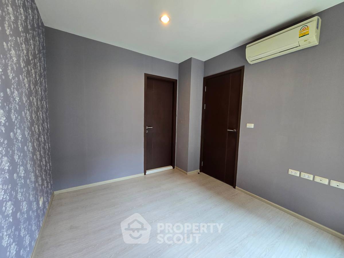 รูป คอนโด 1-ห้องนอน ที่ ริทึ่ม อโศก ใกล้ MRT พระราม 9 (ID 2738964) - รูปที่ 8/15