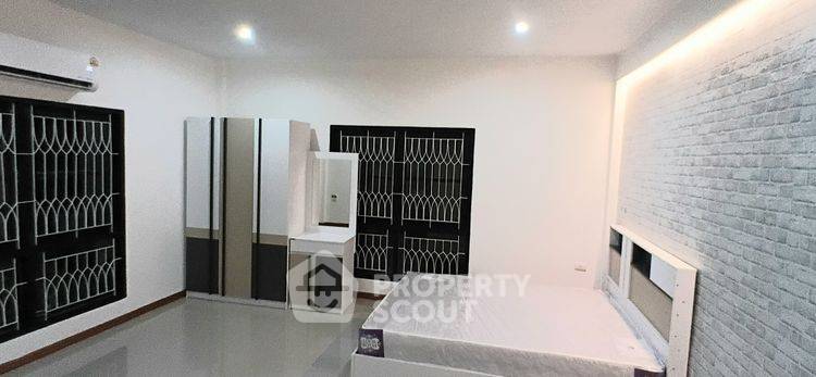 รูป บ้าน 5-ห้องนอน ใน พิมลราช (ID 2730619) - รูปที่ 7/15