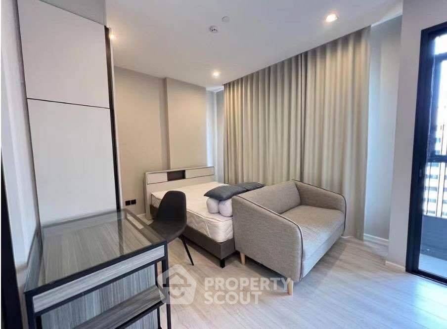 รูป คอนโด 1 ห้องนอน ชั้นสูง 30 อาคาร The Room Phayathai ขนาด 28 ตร.ม. ใกล้ ARL ราชปรารภ 200 ม. (ID 2739702) - รูปที่ 1/8