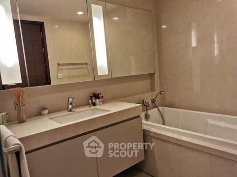 2-BR Condo at Quattro By Sansiri near BTS Thong Lor (ID 2735998)