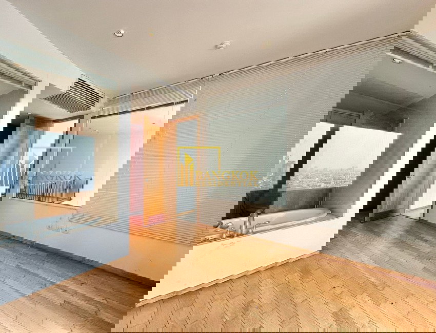 รูป The Empire Place | Unfurnished 2 Bed Duplex Condo in Sathorn - BR10728CD - รูปที่ 16/38