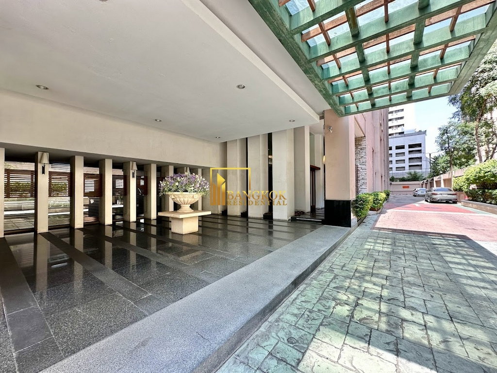 รูป Grand Langsuan | Spacious 3 Bed Condo For Rent in Chidlom - BR17833CD - รูปที่ 40/42