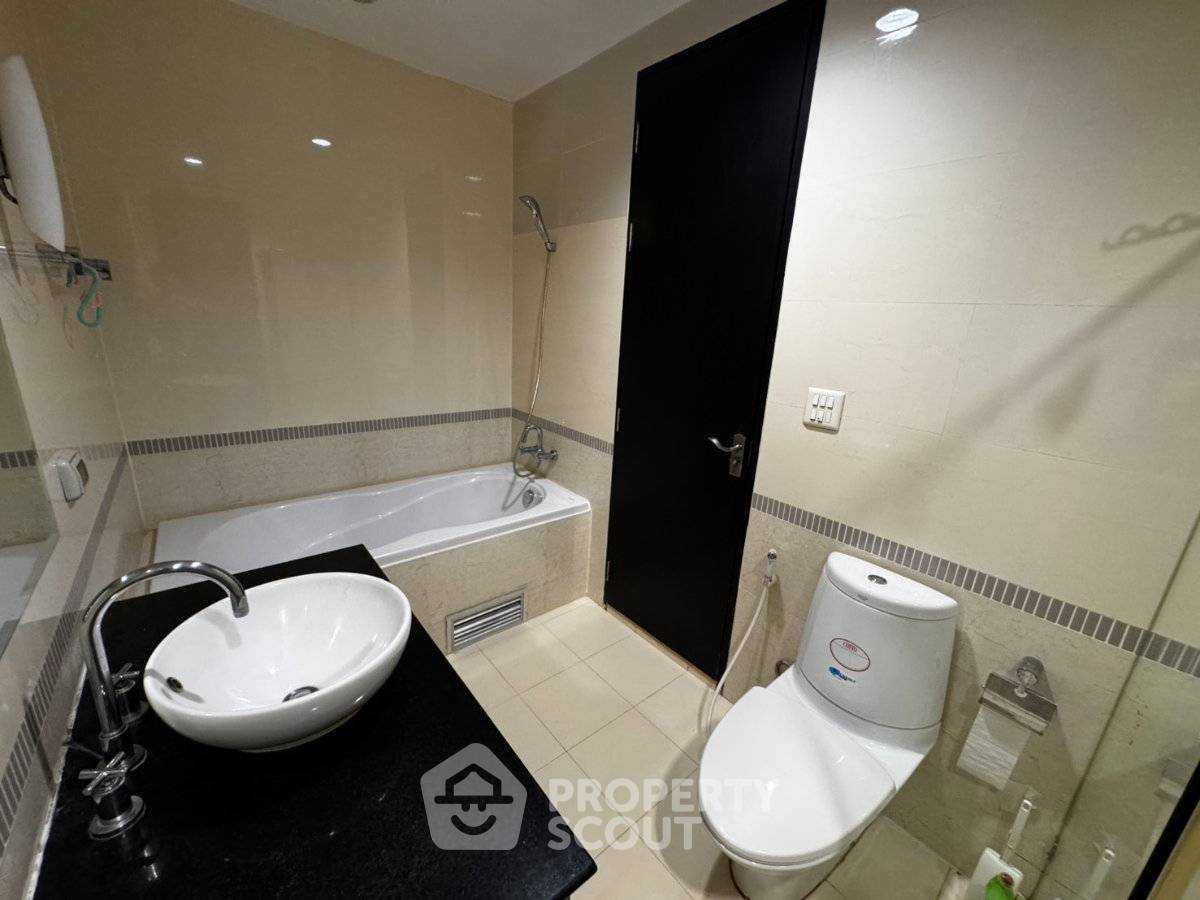 picture 1-BR 59 Sqm Condo At Baan Klang Krung Siam-Pathumwan, 100m To BTS Ratchathewi (ID 2726881) - 7/10