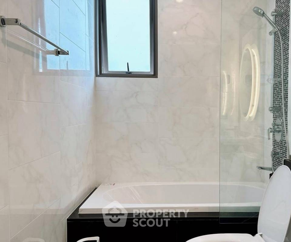 รูป คอนโด 2-ห้องนอน ที่ ศุภาลัย โอเรียนทัล สุขุมวิท 39 ใกล้ MRT เพชรบุรี (ID 2727240) - รูปที่ 2/5