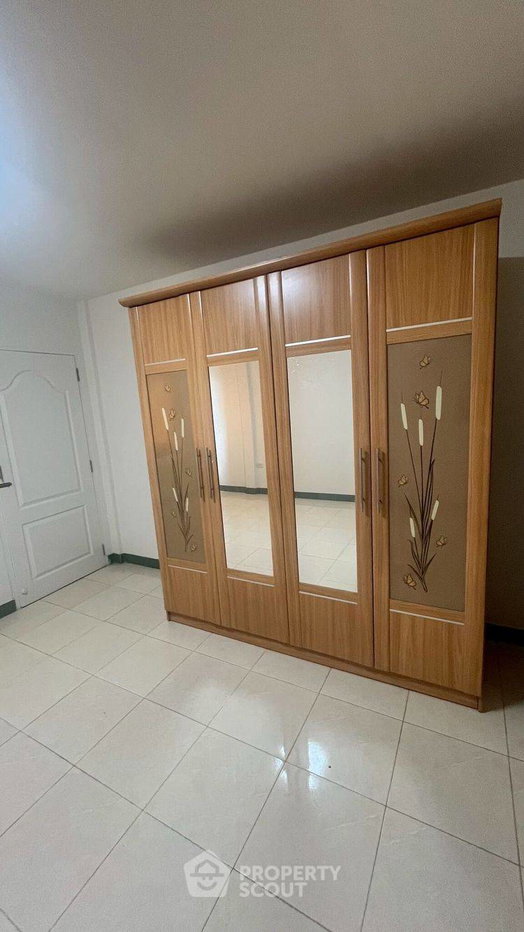 รูป ทาวน์เฮ้าส์ 2-ห้องนอน ใน วัดชลอ (ID 2690470) - รูปที่ 7/12