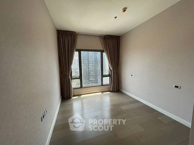 รูป คอนโด 2-ห้องนอน ที่ เดอะ เครสท์ สุขุมวิท 34 ใกล้ BTS ทองหล่อ (ID 2735587) - รูปที่ 3/11