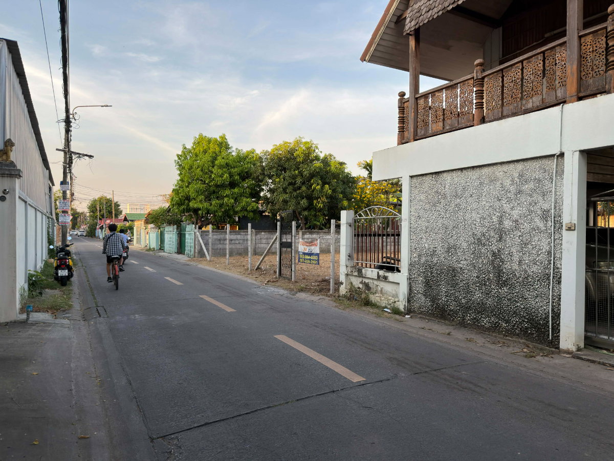 รูป ขายด่วน! ที่ดินทำเลทอง นวมินทร์ 42 - เชื่อมต่อประเสริฐมนูกิจ 48 - รูปที่ 10/11