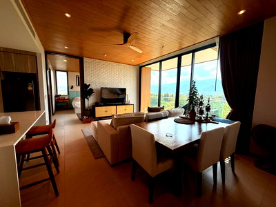 ขายคอนโด : ขายคอนโด Swan Lake  Residences เขาใหญ่ Tel.0999983897