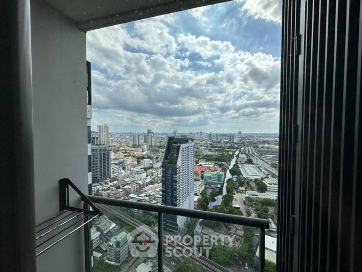 picture Pet-Friendly 34th-Floor 1-BR M Jatujak Near BTS Saphan Khwai (ID 2049100) - 22/24
