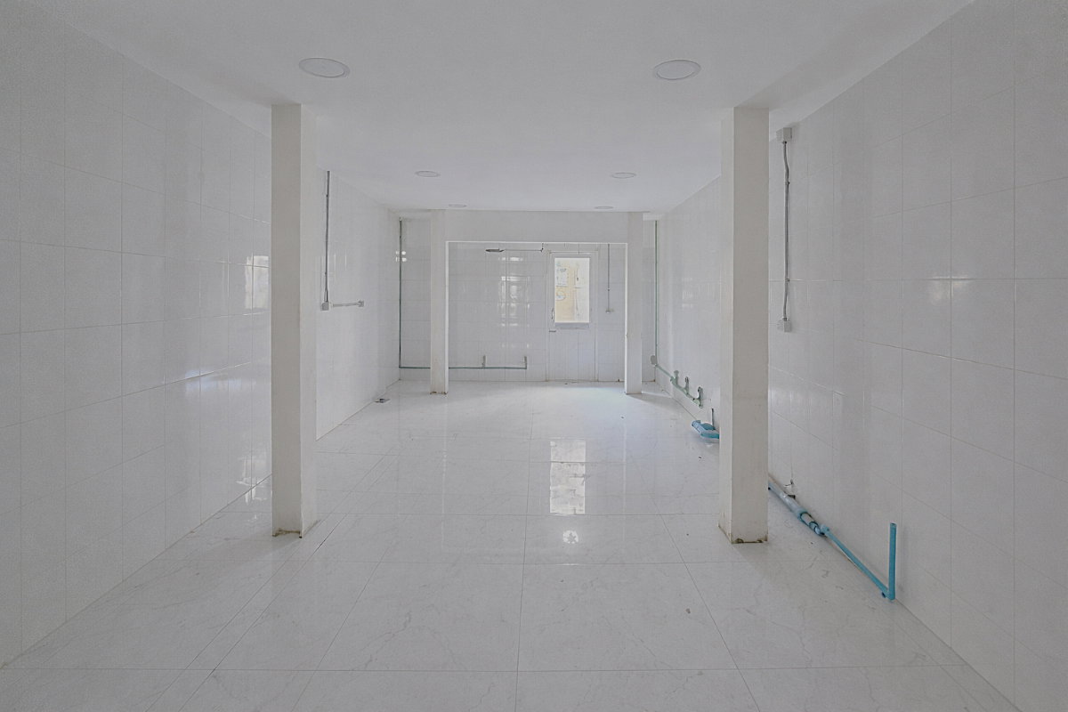 picture Commercial building in good condition, Thonglor ** NO CO-AGENT ** - 1/20