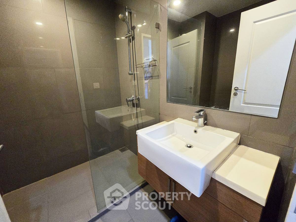 รูป คอนโด สตูดิโอ ที่ โนเบิล รีโว สีลม ใกล้ BTS สุรศักดิ์ (ID 2739904) - รูปที่ 9/11