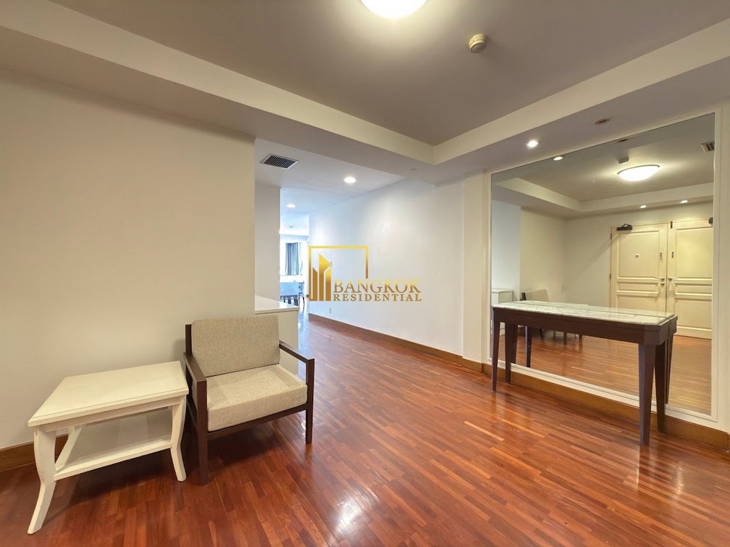 รูป Fully Renovated 3 Bedroom Apartment in Phrom Phong Area - BR21315AP - รูปที่ 8/48