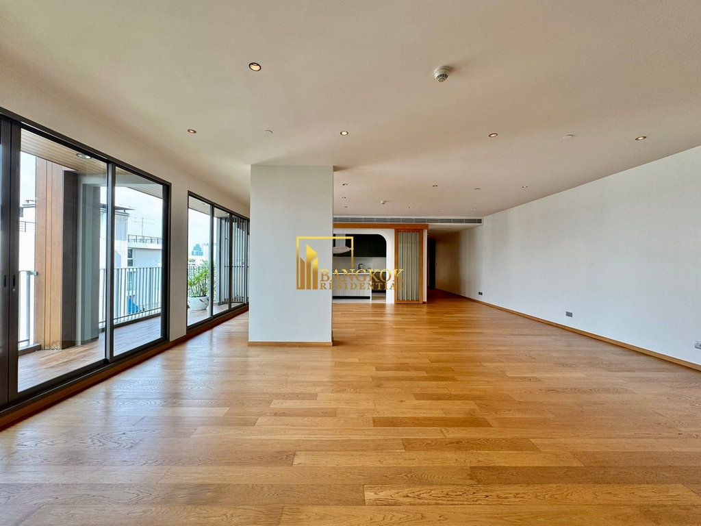 picture Supreme Legend | Impressive 3 Bedroom Luxury Condo - BR19398CD - 2/34