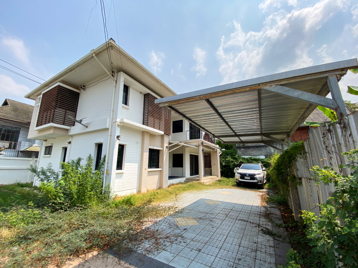 รูป ✨ Rare Item! ขายบ้านเดี่ยวสร้างเอง รัชดา-เสนานิคม 1 (แยก 12) — พื้นที่ 87 ตร.ว. ทำเลทองใจกลางเมือง ✨ - รูปที่ 38/42