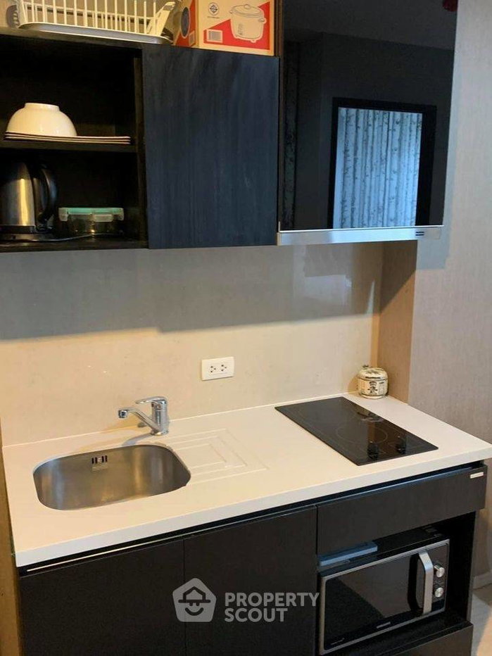 รูป คอนโด 1-ห้องนอน ที่ ริทึ่ม สุขุมวิท 44/1 ใกล้ BTS พระโขนง (ID 2737287) - รูปที่ 2/5