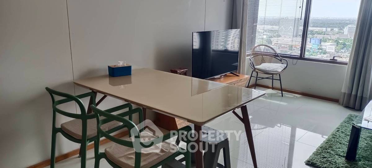 รูป คอนโด 1-ห้องนอน ที่ ดิ เอ็มโพริโอ เพลส ใกล้ BTS พร้อมพงษ์ (ID 1952127) - รูปที่ 3/8