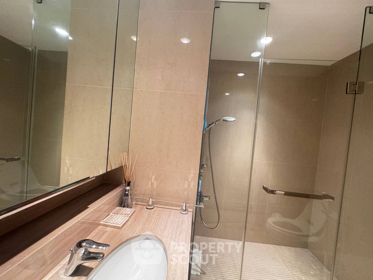 picture 3-BR Condo at 185 Rajadamri near BTS Ratchadamri (ID 2737378) - 7/13