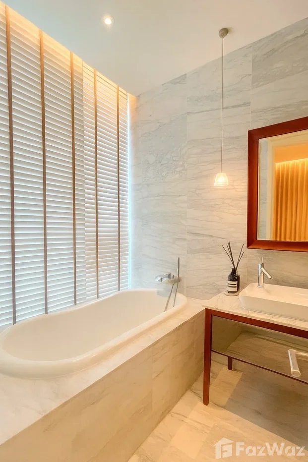 picture 2 Bedroom Condo for sale at Khun By Yoo 6052739 - 4/6