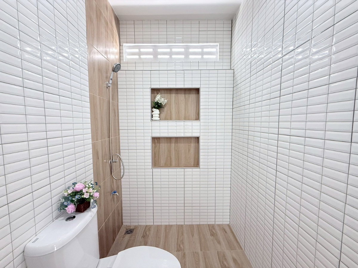 รูป 🎉 ขายบ้านรีโนเวท 🚩 หมู่บ้านเหมชาติ ซ.เลียบวารี 59 🏡 ทาวน์เฮ้าส์ 2 ชั้น หลังมุม เนื้อที่ 32 ตร.ว. 🔧 รีโนเวทสวยพร้อมอยูุ่ ✨ราคาเพียง 2.25 ล้านบาท - รูปที่ 18/18