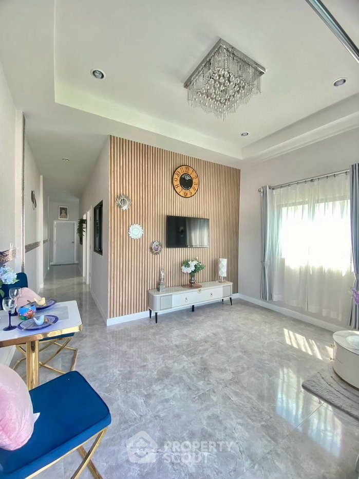 รูป ทาวน์เฮ้าส์ 2-ห้องนอน ใน หนองแก (ID 2733675) - รูปที่ 2/11