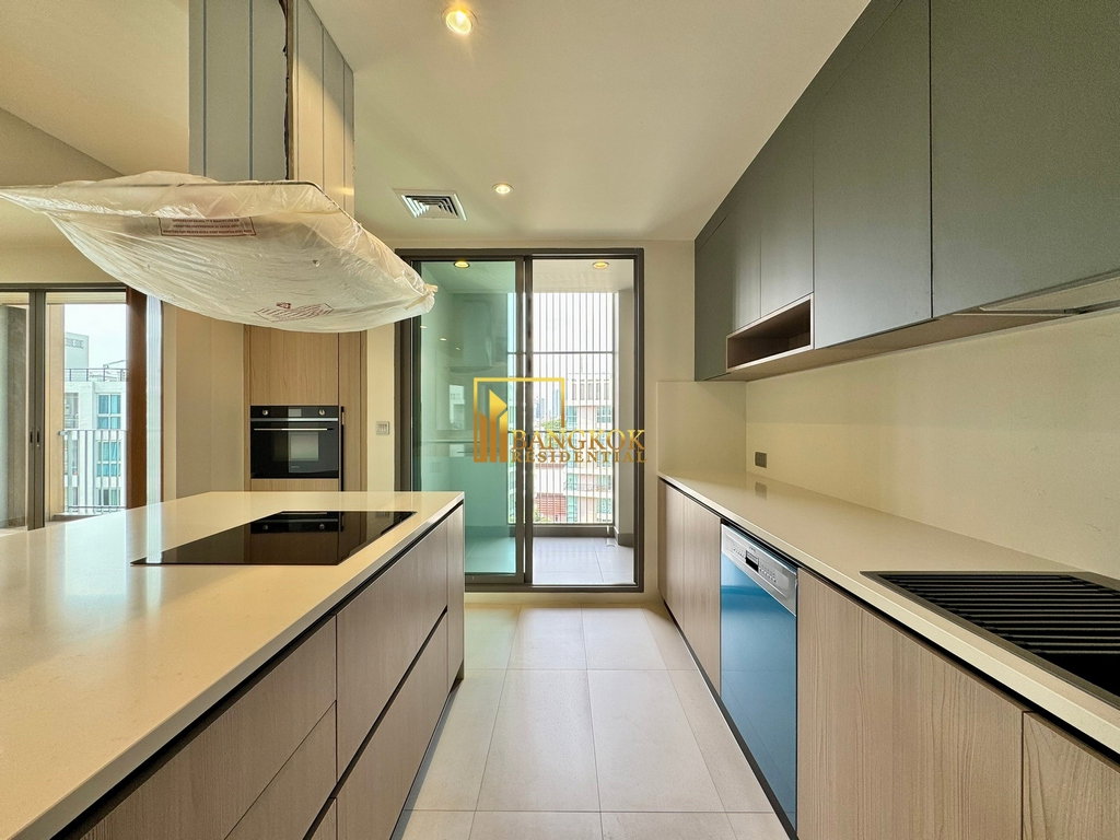 picture Supreme Legend | Impressive 3 Bedroom Luxury Condo - BR19398CD - 7/34