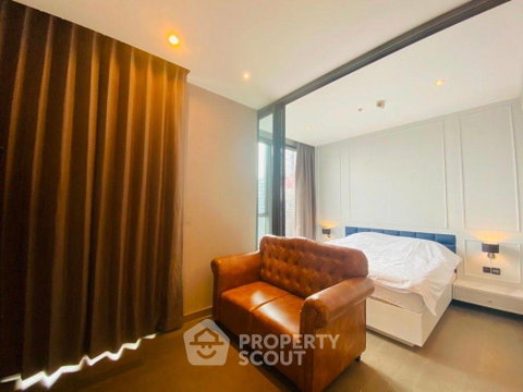 1-BR Condo at The Esse At Singha Complex near MRT Phetchaburi (ID 2725941)