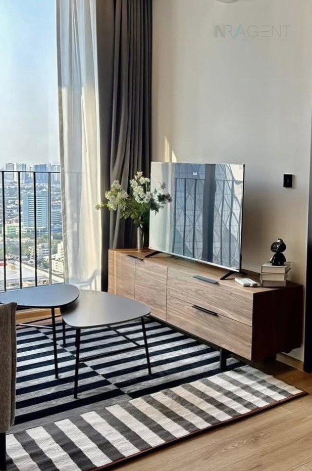 รูป 🎉 ให้เช่าคอนโด โนเบิล อราวน์ อารีย์ อาคาร 1 ชั้น 36 1 ห้องนอน ขนาด 35.00 ตรม ใกล้ BTS อารีย์ - รูปที่ 1/8