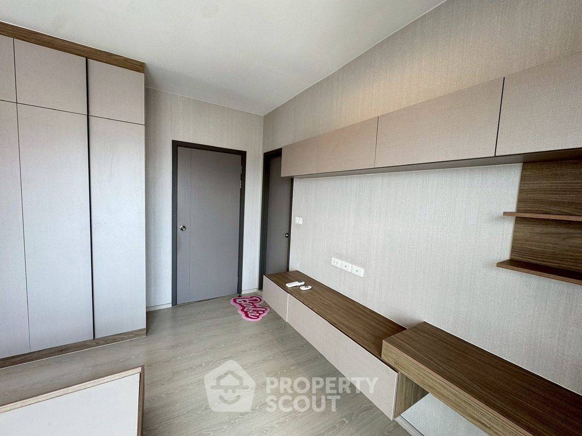 picture 2-BR Condo at Ideo Thaphra Interchange near MRT Tha Phra (ID 2094833) - 11/25