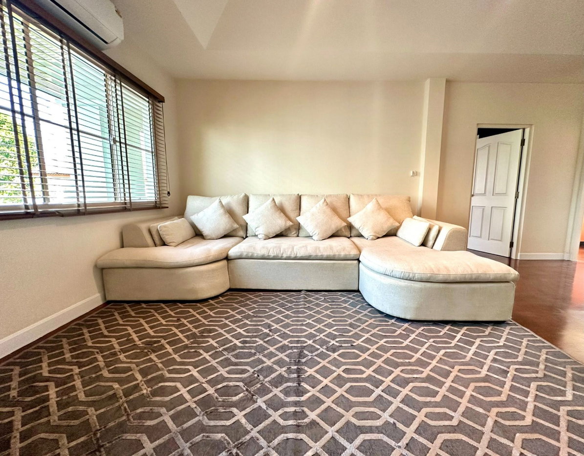 picture ðķ Pet-Friendly Detached House | 4 Beds | 252 sqm | Peaceful Environment | Nantawan Project - 9/24