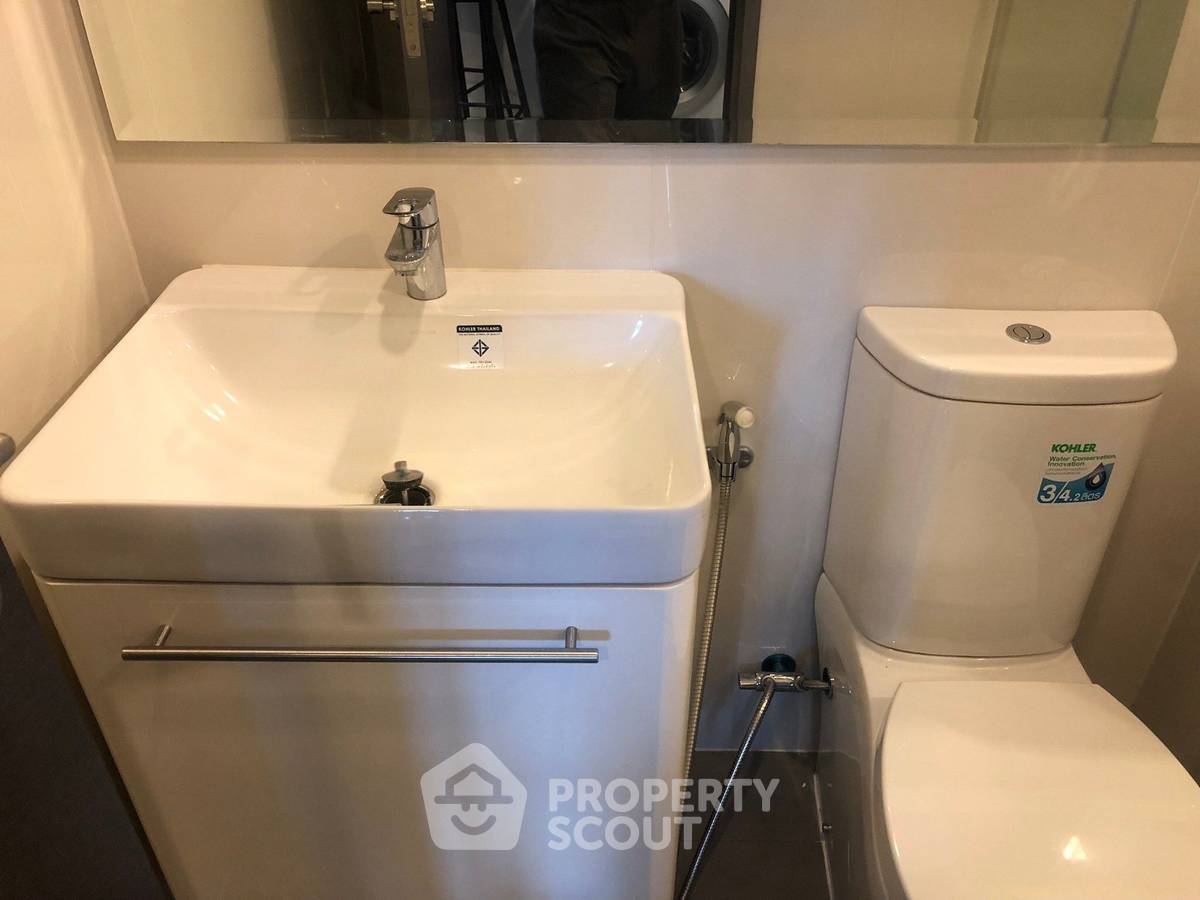 รูป คอนโด 1-ห้องนอน ที่ ริทึ่ม รางน้ำ ใกล้ BTS อนุสาวรีย์ชัยสมรภูมิ (ID 2738565) - รูปที่ 7/8