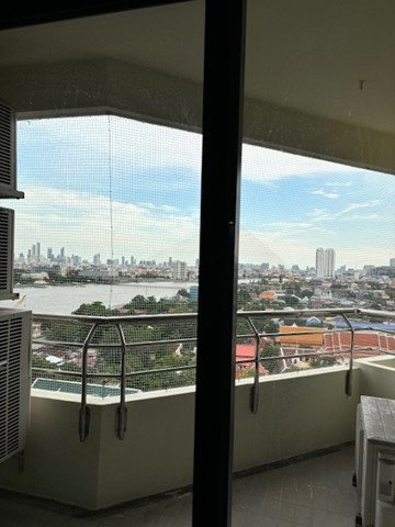รูป ขายด่วน! คอนโดมิเนียมวิวแม่น้ำ ใกล้โรงเรียนและมหาวิทยาลัย - รูปที่ 6/45