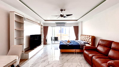 Condos for sale : 🛏️ Studio - 🛁 1 Bath - 🏙️ Sea View - 🇹🇭 COMPANY name - 🏢 View Talay 5 Jomtien Condominium Beach - Ref: VT5D19