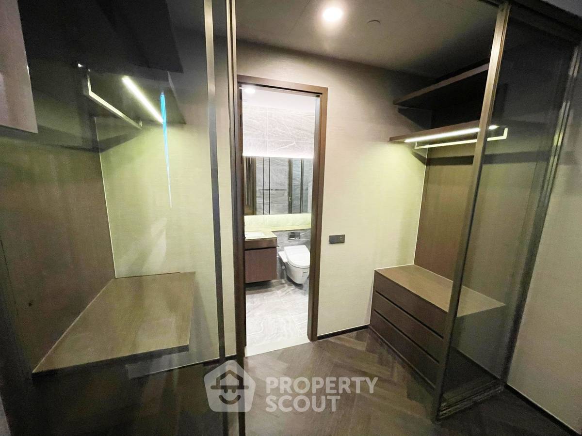 รูป คอนโด 1-ห้องนอน ที่ ดิ เอส สุขุมวิท 36 ใกล้ BTS ทองหล่อ (ID 2738374) - รูปที่ 3/6